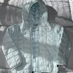 Kids north face thermoball jacket light blue